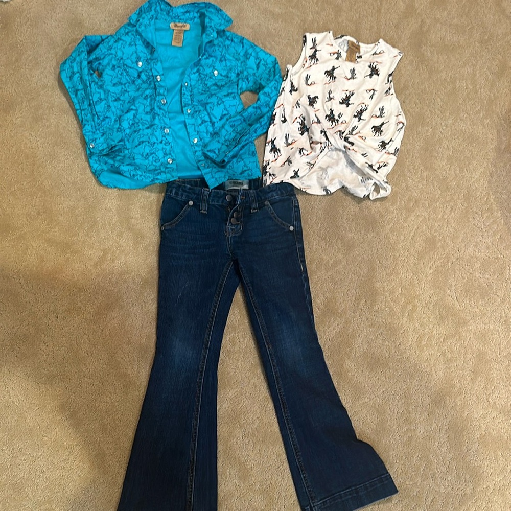 Little girls western lot size 6